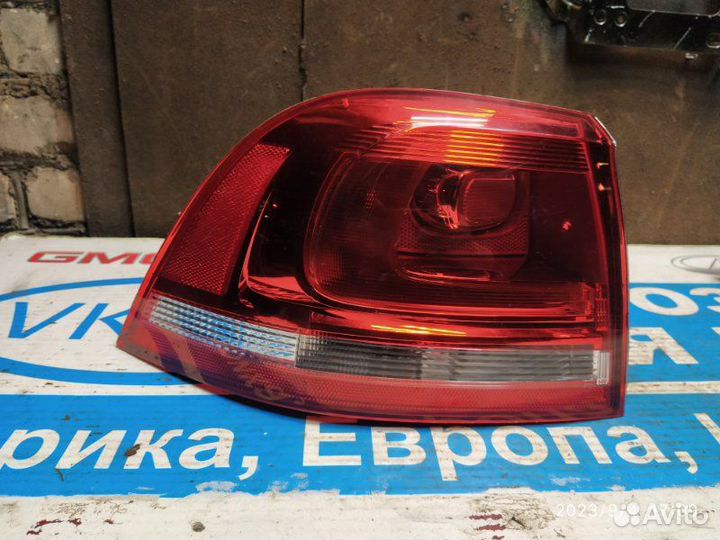Фонарь задний правый Volkswagen Touareg 7P 10-18