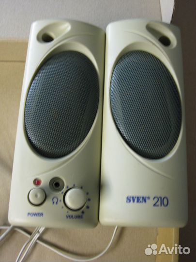 Активные колонки Sven 210 Суммарная мощность 5 вт