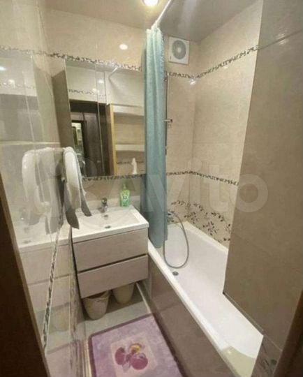 2-к. квартира, 56 м², 4/10 эт.