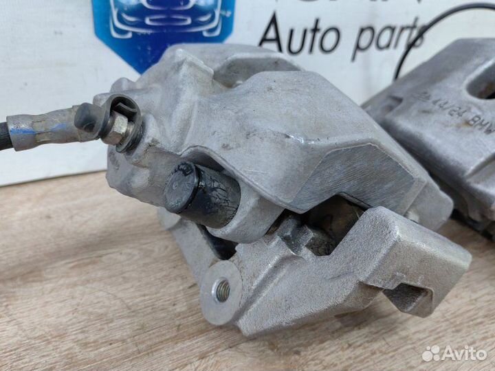 Суппорт тормозной задний Bmw X6 E71 N54B30A 2008