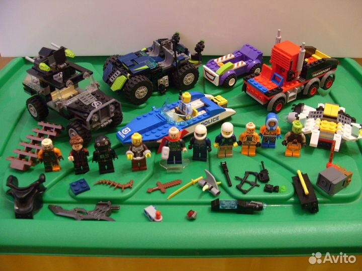 Динозавр, Lego, Schleich, автомобили, Марвел