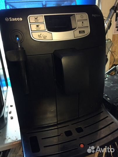 Кофемашина саеко saeco intelia 8751