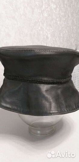 Шляпа кожаная