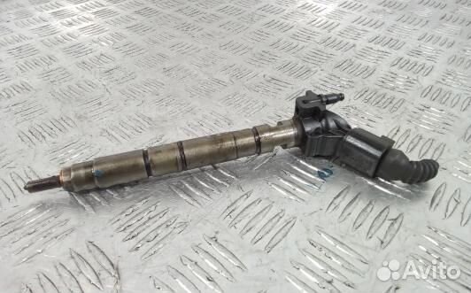 Форсунка дизельная audi A8 D3 (1BS08AL01)