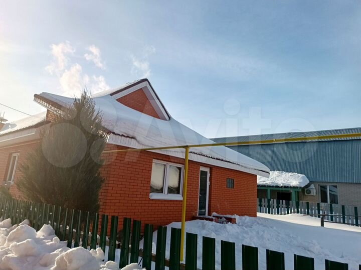 Дом 162,3 м² на участке 5 сот.