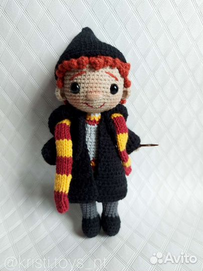 Вязаная грушка Рон бронь