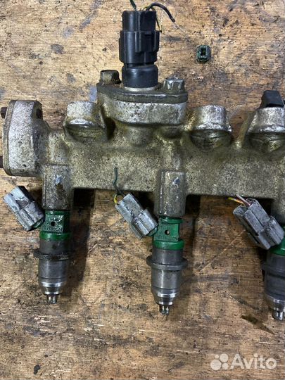 Форсунки Митсубиси Мираж 4г15