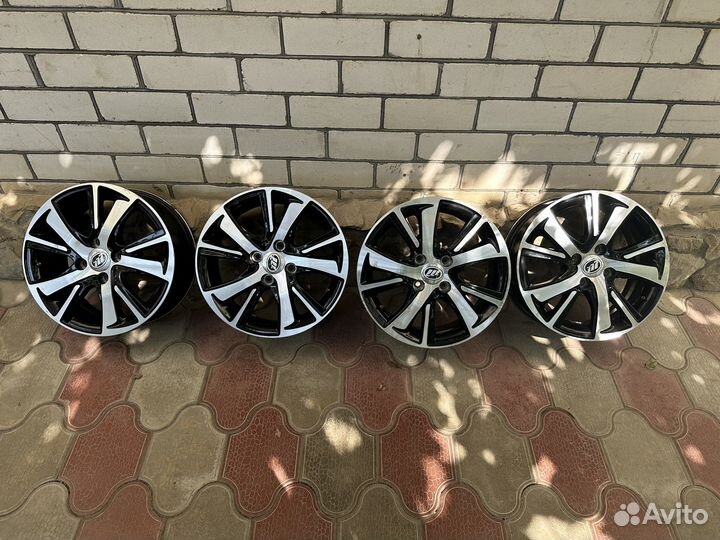 Комплект оригинальных дисков r15