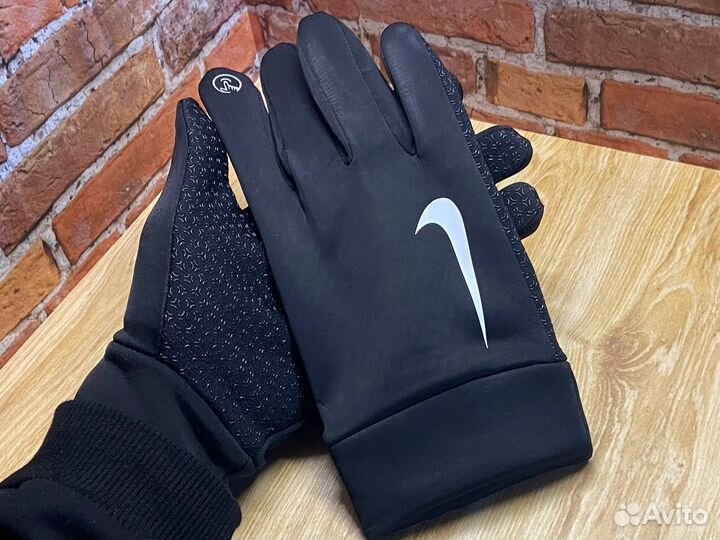 Чудо Перчатки найк