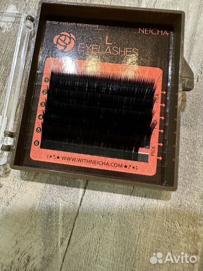 Ресницы для наращивания и клей для ресниц