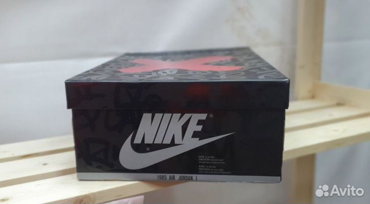 Air Jordan 1 Retro High OG Rebellionaire