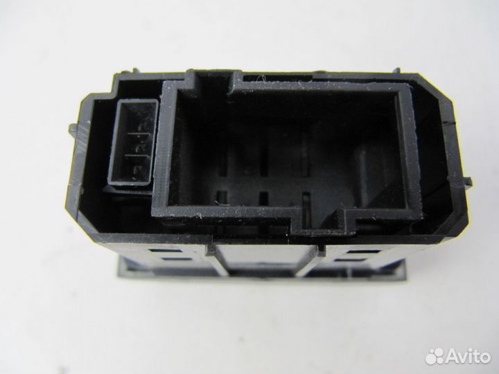 Кнопка переключения Mercedes Benz Actros MP3