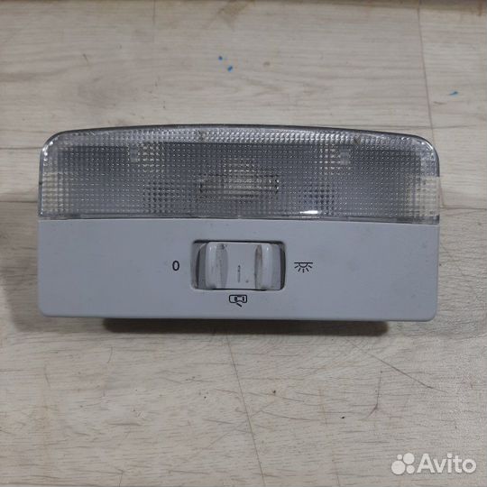 Плафон подсветки салона Volkswagen Polo 2012