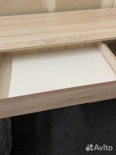 Письменный стол школьный