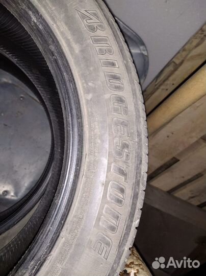 Bridgestone Dueler A/T 697 225/55 R18