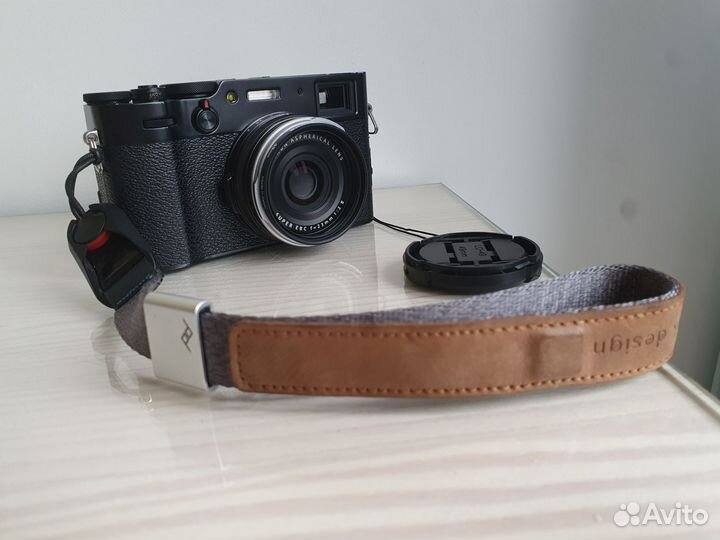 Fujifilm x100v