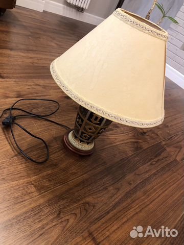 Лампа настольная