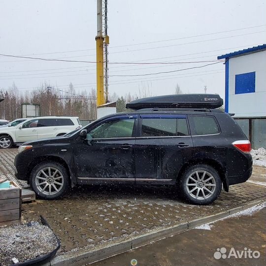 Автобокс на крышу