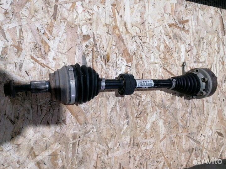 Полуось (привод) левый Golf 7 Audi A3