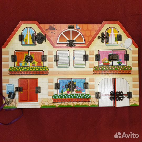 Бизиборд домик с вкладышами