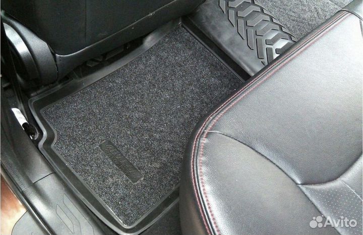 Ковры Nissan Tiida 2004-14 ворс 3D высокий борт