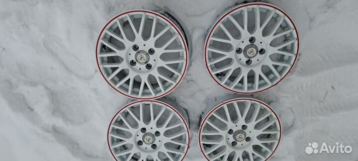 Продам литьё белое на 15