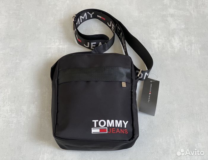 Сумка Tommy Hilfiger черная