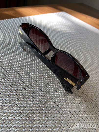 Солнцезащитные очки