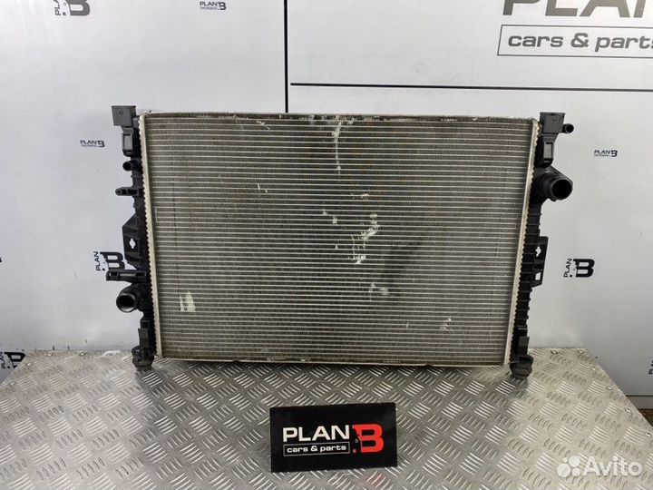 Радиатор охлаждения двигателя Volvo S60 II