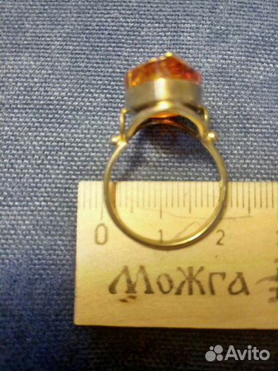 Янтарные серьги и кольцо