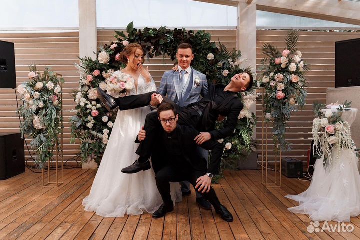 Ведущий Мероприятии / Тамада