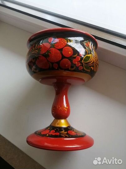Ваза на ножке, хохлома