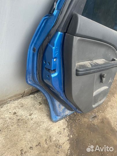 Дверь задняя левая Ford C-Max aoda 2006