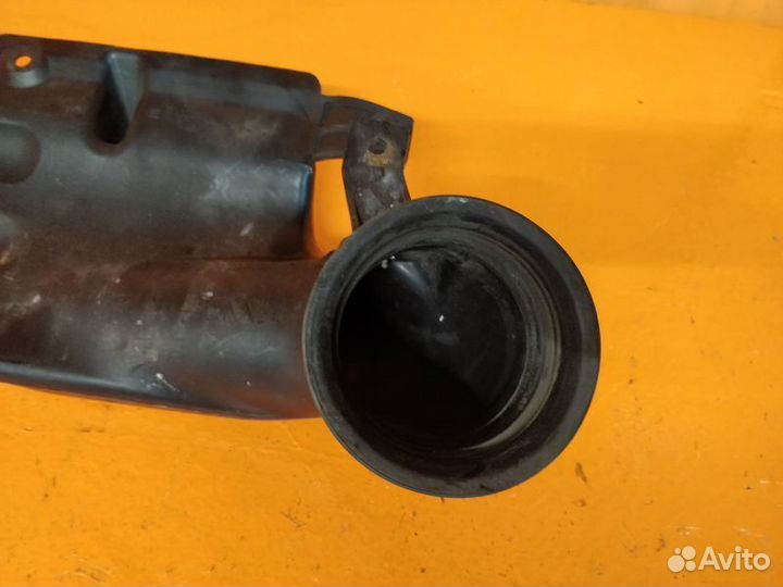 Воздухозаборник воздушного фильтра Honda Ridgeline