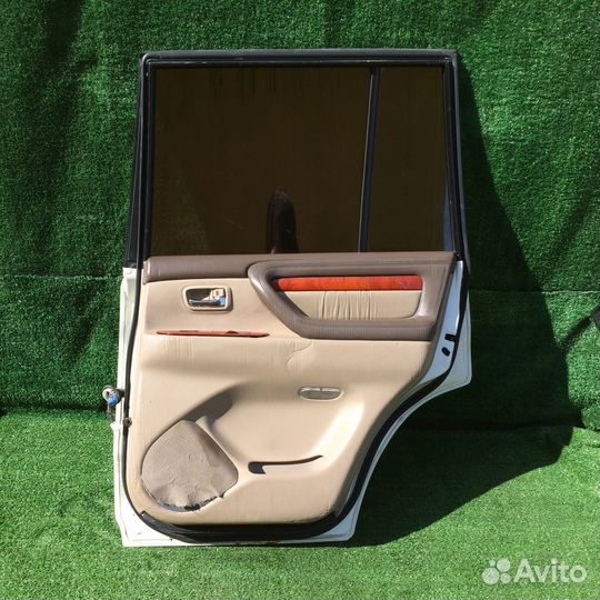 Дверь задняя правая Lexus LX470 J100 Перламутр вмя