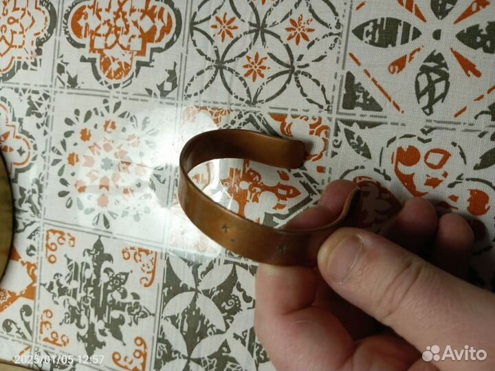 Медный браслет