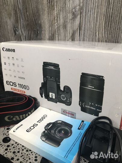 Зеркальный фотоаппарат Canon eos 1100d