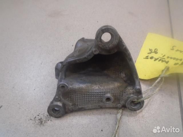 Кронштейн двигателя передний Honda Pilot 2008-2015