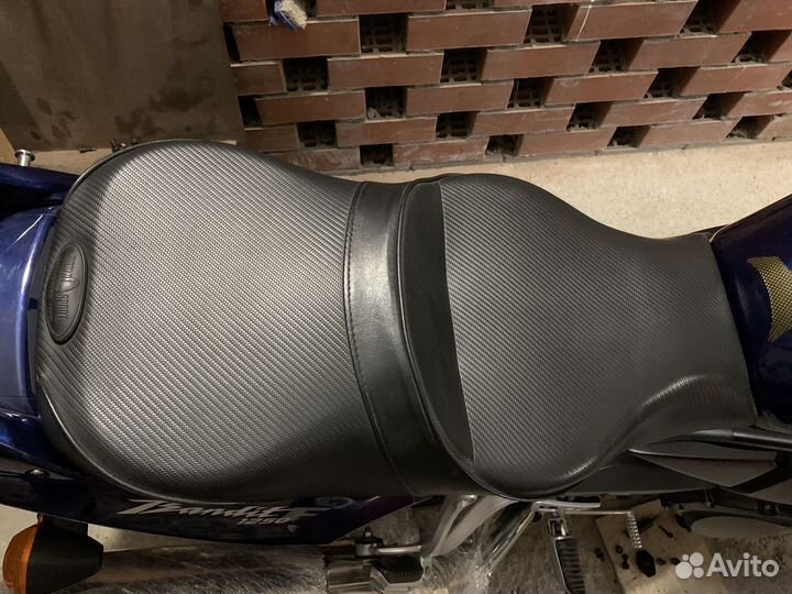 Сидение для мотоцикла Suzuki