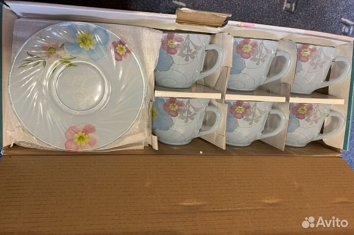 Чайный сервиз новый на 6 персон