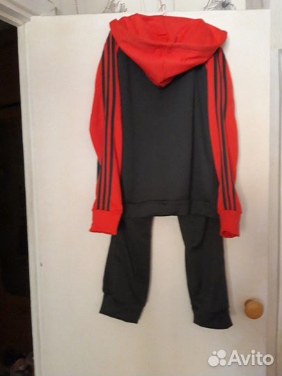 Костюм спортивный Адидас