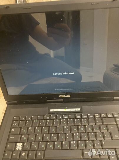 Ноутбук asus