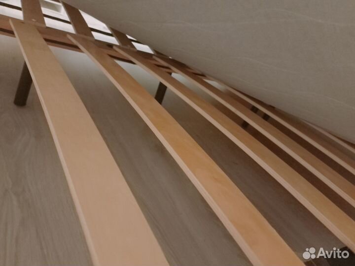 Кровать двуспальная 160х200 бу