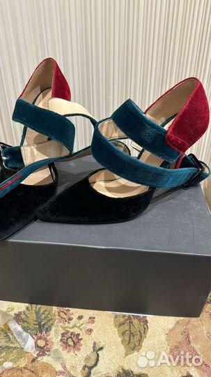 Туфли женские