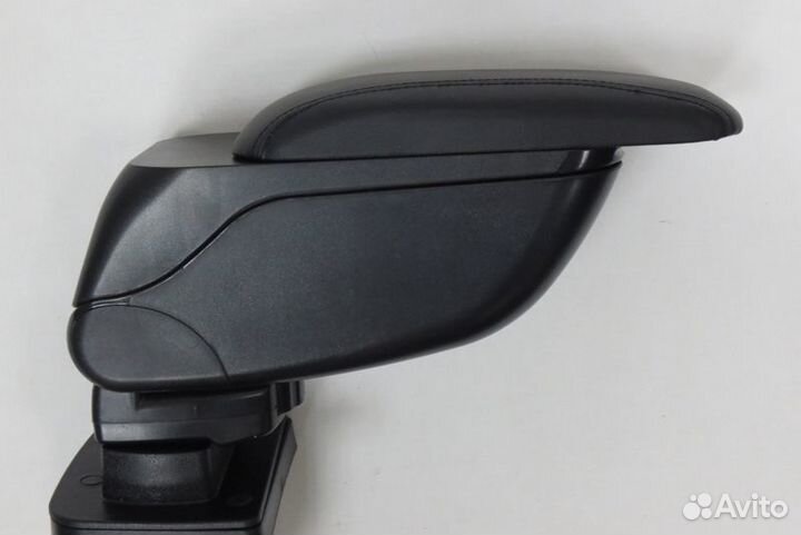 Подлокотник Hyundai Solaris 2011-2016 (48014)