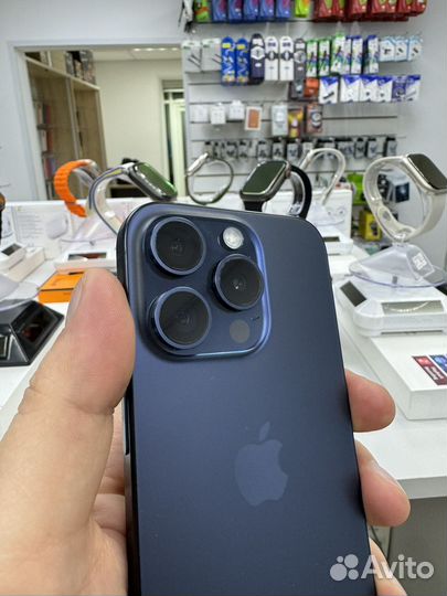 iPhone 15 Pro, 256 ГБ
