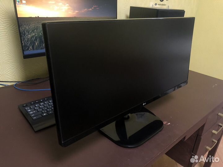 Монитор lg 25