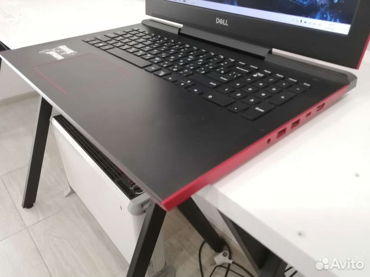 Игровой ноутбук 15.6 Full HD ips/i5-7300/GTX1050TI