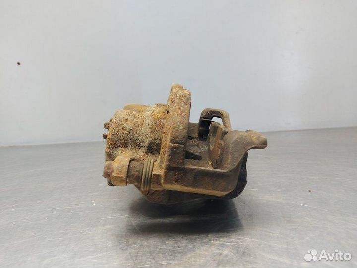 Суппорт передний правый Hyundai Santa Fe 3 DM D4HB