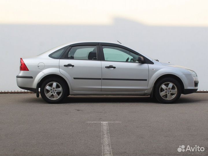 Ford Focus 1.4 МТ, 2006, 257 175 км